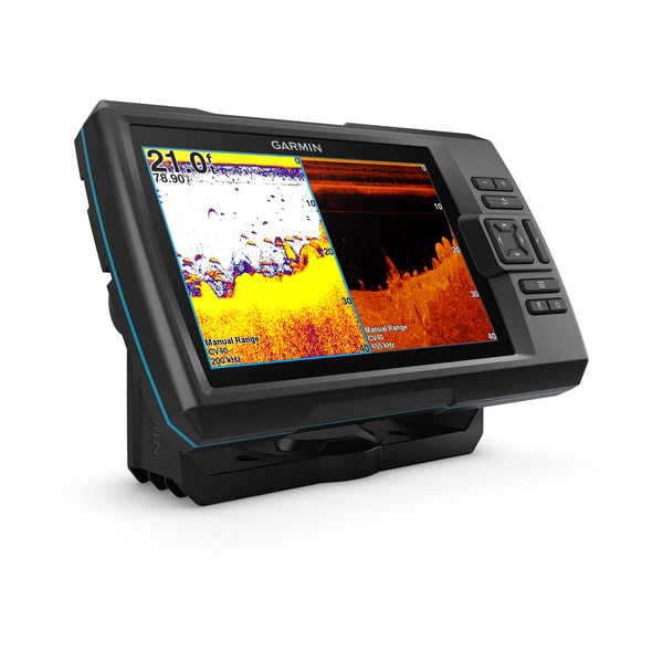 STRIKER Plus 7cv Garmin